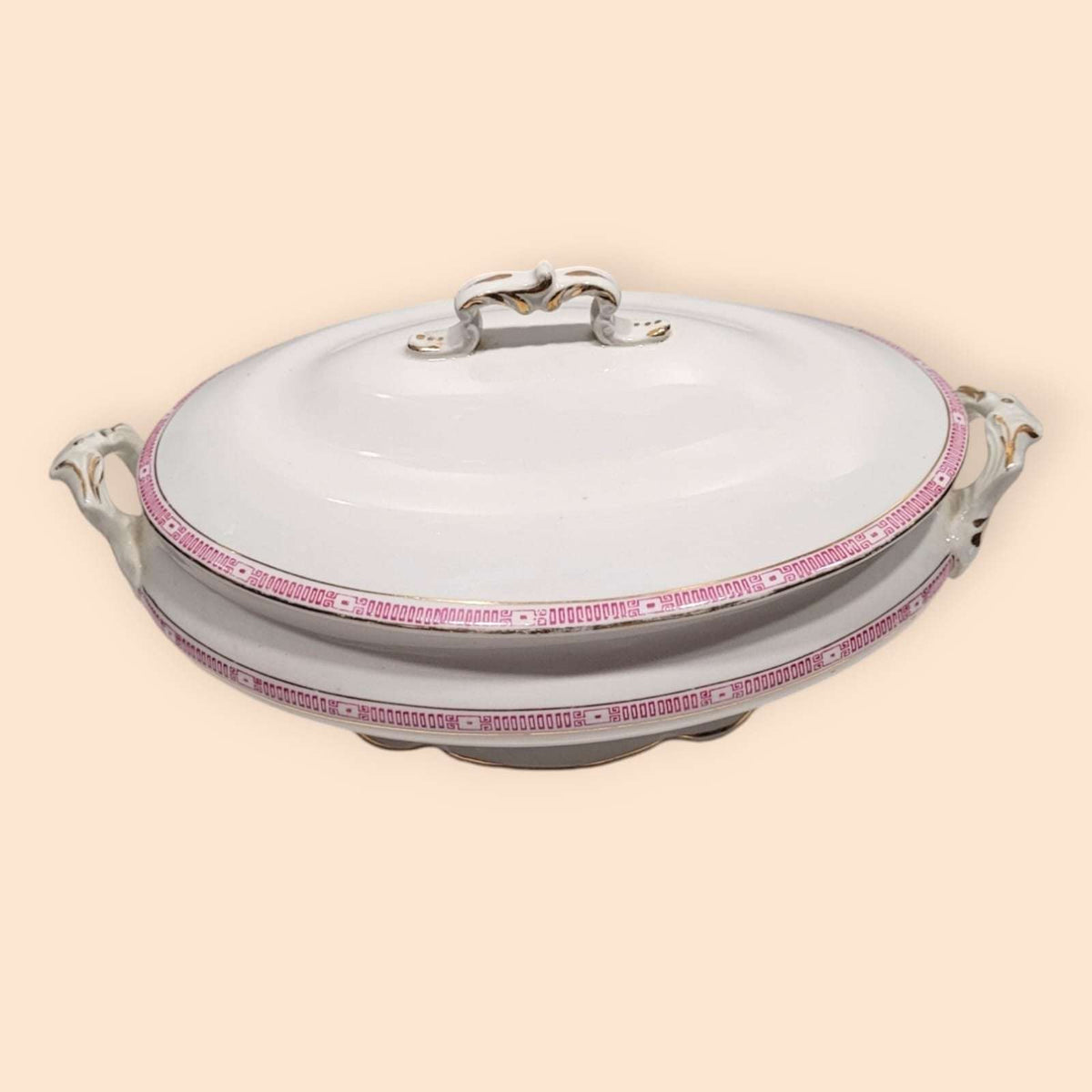 Fuente de porcelana antigua de calidad excepcional para decoración. - Cositas Antiguas – La Guadaña, Anticuarios Online en Jerez , vender antigüedades, muebles antiguos