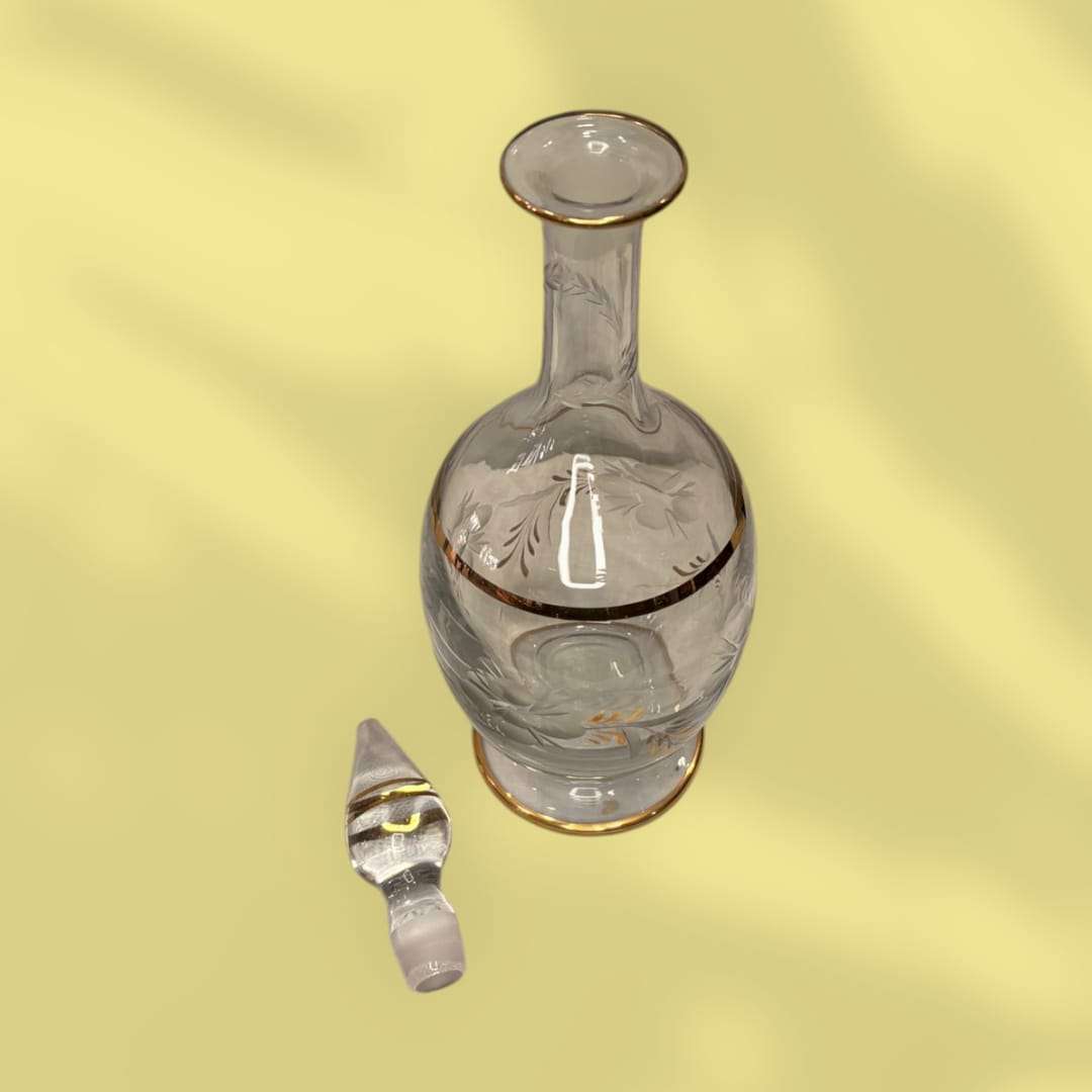 Licorera de cristal con hilo dorado tallado elegante para decoración en hogar y jardín