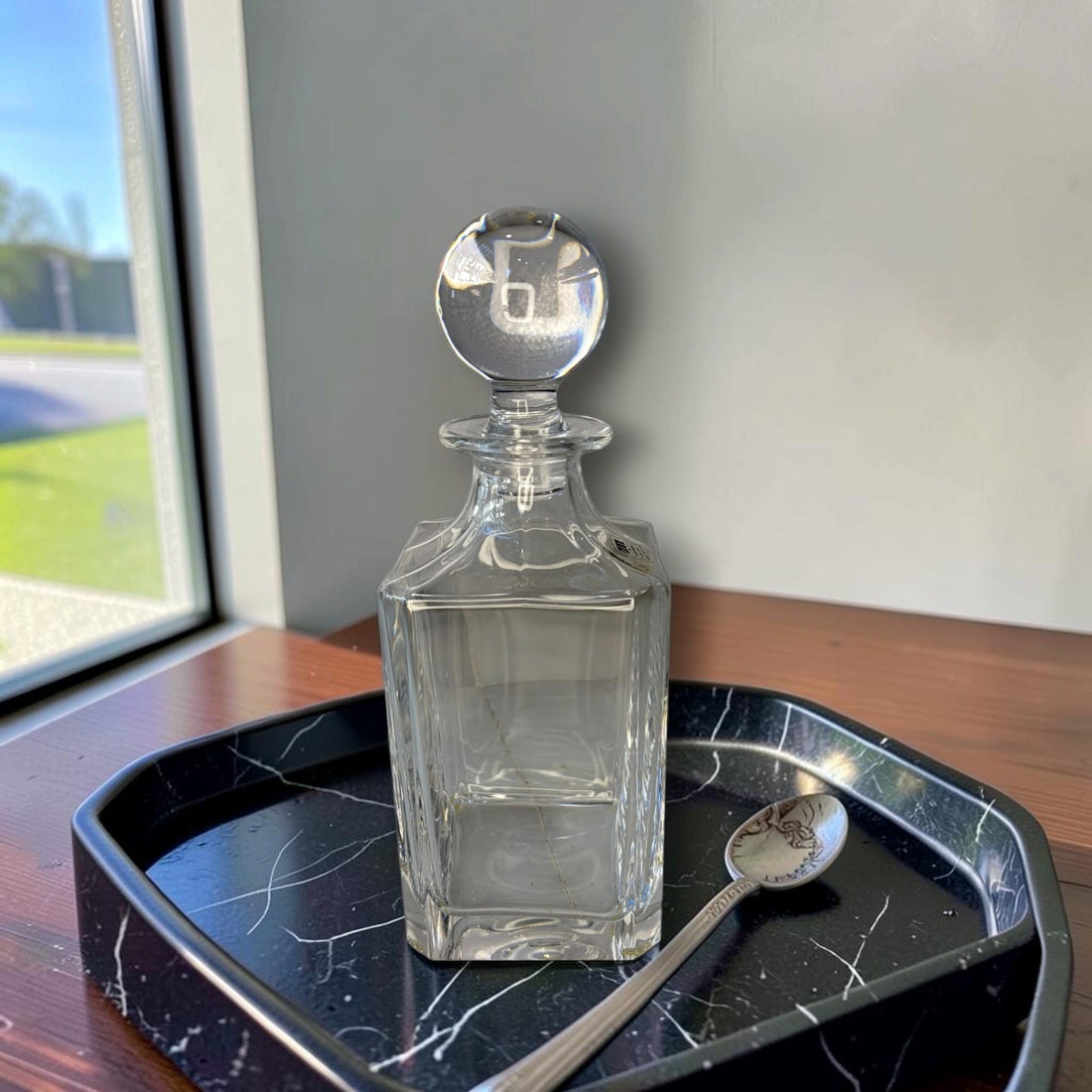 No es necesario reservar esta licorera únicamente para decoración.