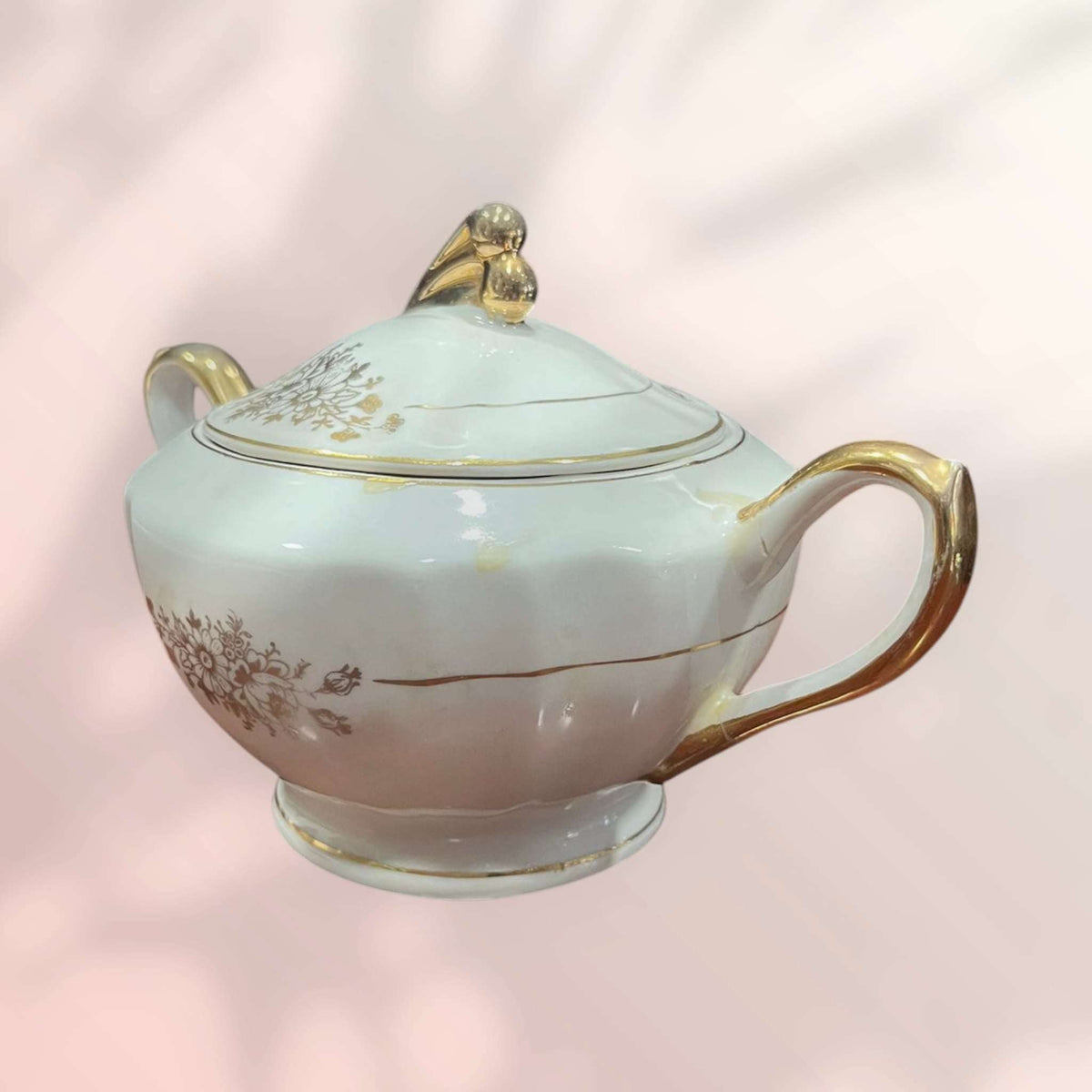 Azucarero Royal Gijón S de porcelana con detalles dorados - Cositas Antiguas – La Guadaña, Anticuarios Online en Jerez , vender antigüedades, muebles antiguos