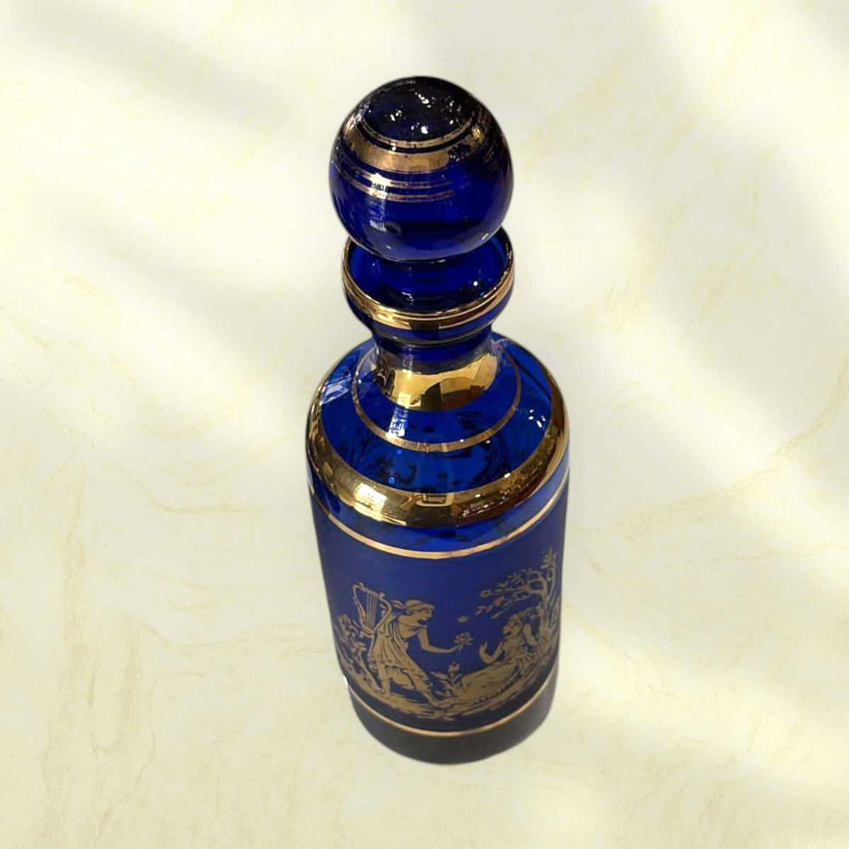 Set de cristal cobalto con detalles dorados – lujo - Cositas Antiguas – La Guadaña, Anticuarios Online en Jerez , vender antigüedades, muebles antiguos