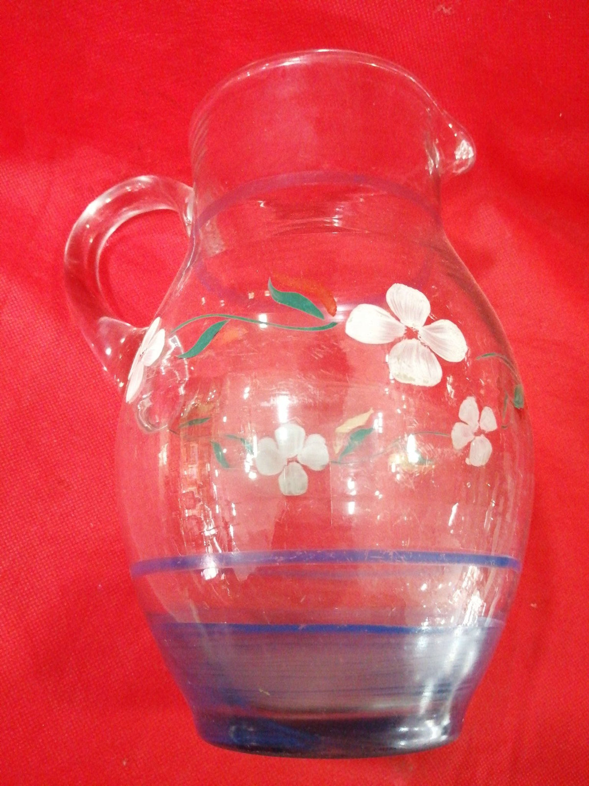 Jarra de cristal antigua decorada a mano – Calidad y elegancia - Cositas Antiguas – La Guadaña, Anticuarios Online en Jerez